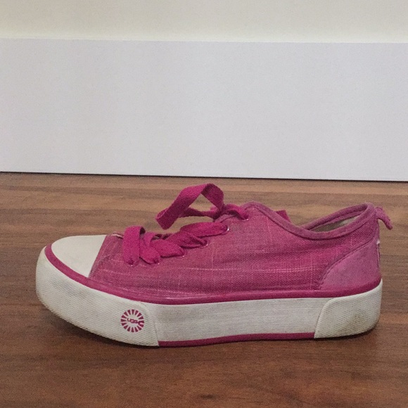 Pink UGG sneakers 💞 - Picture 3 of 3